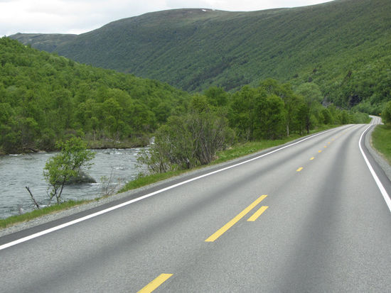 Die erste lange Strecke in  Norge.. es geht ja sehr gemütlich zu.