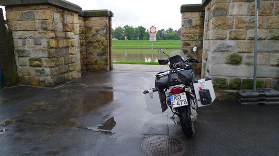 Durchfahrt leider verboten!