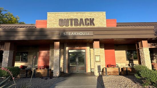 Auch das ist fußläufig zu erreichen—-unser Lieblings-Steakhouse—findet man tatsächlich 7x in Las Vegas!
Ist etwas teurer, aber die Steaks sind genau so, wie man sie bestellt!