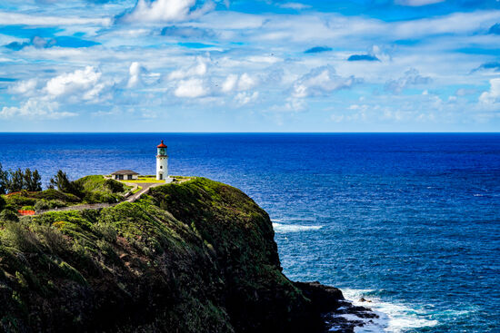 Anschließend fahren wir an der Küste entlang und gelangen an den Kilauea Point und das Lighthouse.