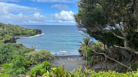 Hier gibt es eine tolle Badebucht