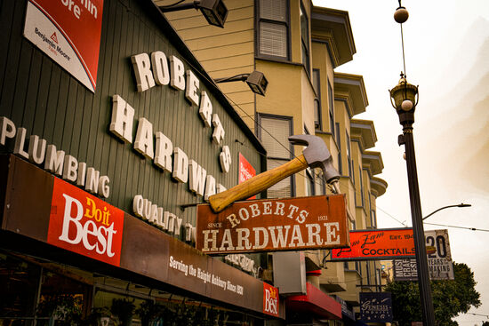 Lustig: Roberts hardware 