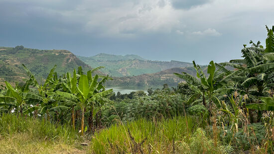 Vorbei an den „Zwillings-Seen“ die wir schon vom Waisenhaus gesehen haben