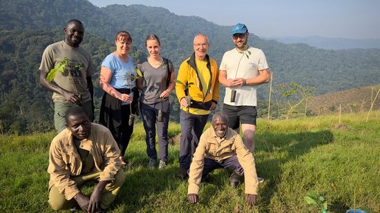Endlich ist der letzte Baum gepflanzt