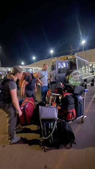 Gegen 5 Uhr Morgens in Entebbe …