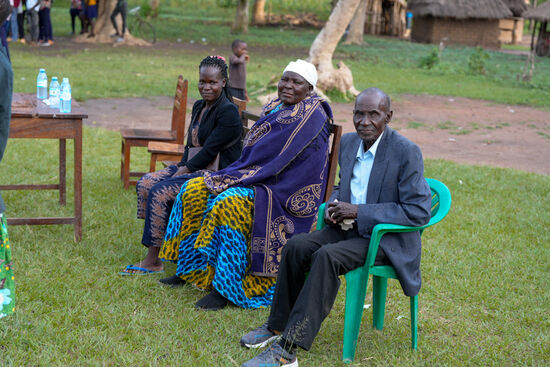 Für uns wurden Stühle gebracht