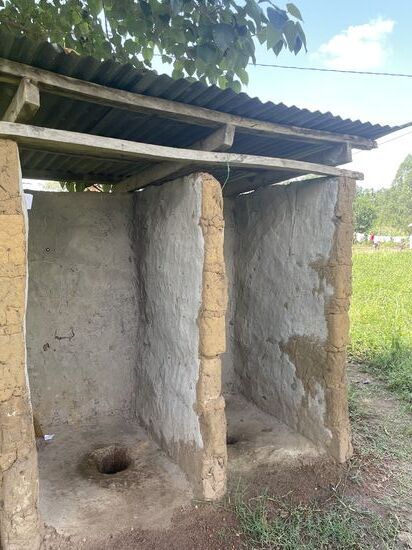 So sehen hier übrigens die Toiletten aus