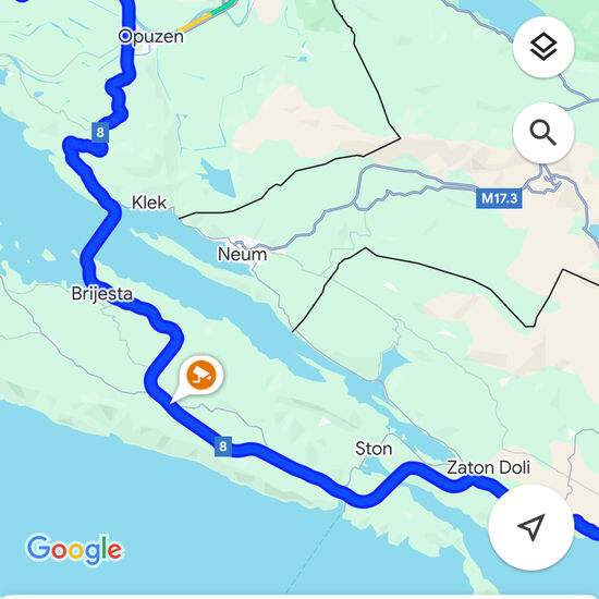 Hier kann man gut sehen, wie man dank der Brücke eine aufwändige, wiederholte Ein- und Ausreise von Bosnien-Herzegowina bei Neum umgeht.