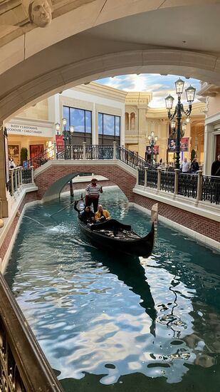 Viele haben Gäste und manche singen sogar….