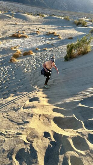 Mühsam muss man die Dünen erklimmen…