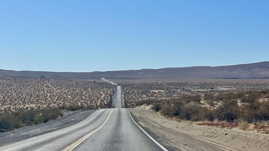 Wir haben noch ca 270km bis Los Angeles -nun sind wir aber frisch gestärkt