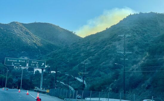 Einige Ausfahrten sind schon gesperrt , aber wir kommen noch zu unserem Hotel am Airport