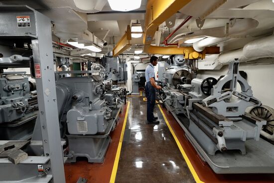 Der sogenannte Maschinen Shop: hier konnte auch das eine oder andere defekte Teil neu produziert werden.