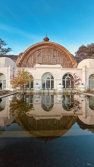 Botanisches Gebäude - leider im Winter geschlossen.
