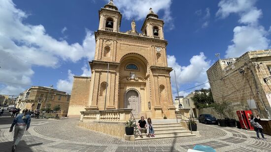 Wir schlendern noch ein wenig durch den Ort….