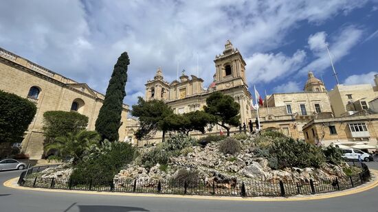 Wir landen in „Birgu“ , direkt vor dem „Malta Maritime museum“