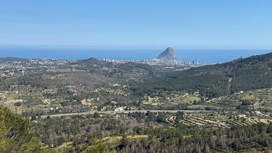 In Calpe habe ich als junges Mädchen 1982 Urlaub mit meinem Freund Ralf gemacht-ich stand kurz vor meiner Gesellenprüfung und wir sind mit seinem Golf3 bis hierher gefahren