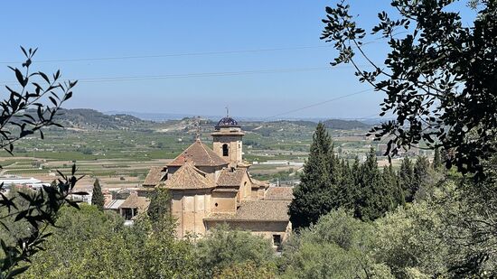 Auf halben Weg blickt man hinab auf die Einsiedelei „Ermita de Sant Josep“- ein kleiner Tempel aus dem 17.Jahrhundert