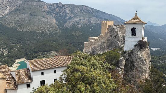 Hoch über den Dächern hat man einen fantastischen Blick auf die gesamte Burganlage