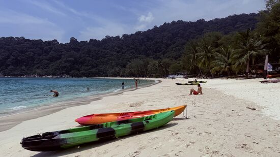Unsere nächste Station ist wieder etwas weiter weg : „KK Bay“ -was immer das auch bedeuten mag