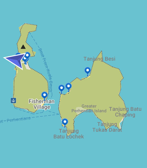 Uns lockt zuerst mal der „turtle Beach“ auf „Pulau Besar“ -
Wir finden einen jungen Bootsmann, mit dem wir einen „Großvertrag“ abschließen: er bringt uns von einem Punkt zum anderen-d.h. Er holt uns immer nach einer vereinbarten Zeit wieder ab und bringt uns zur nächsten gewünschten Station.
Die Preise sind ja anhand der Preistafeln fix