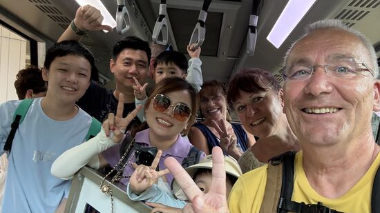 Das gelingt uns auch! Wieder viel Spaß mit den Menschen hier 