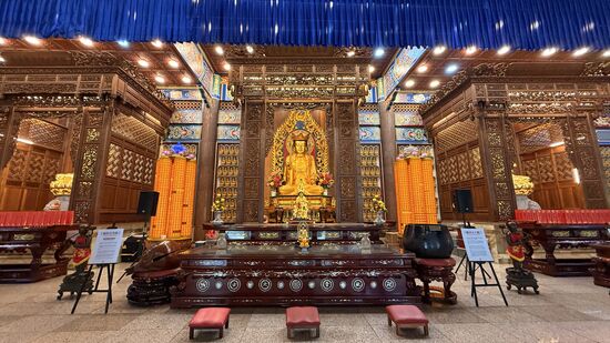 Noch eine große Gebetshalle