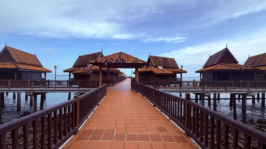 So eine Hütte auf dem Meer ist für die nächsten 4 Tage unsere Bleibe 