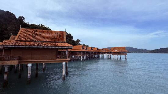 Die Anlage liegt weit ab und direkt am Dschungel