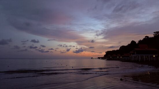 Thomas macht sich abends auf die Jagd nach einem Sonnenuntergang