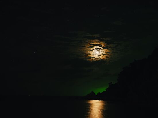 Thomas zieht nach dem Abendessen noch einmal los für das obligatorische „Gute Nacht“-Foto
