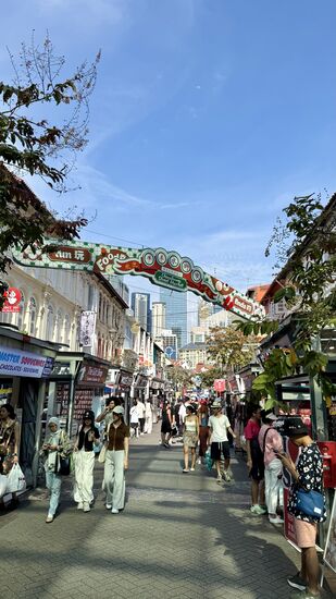 Auch wenn wir hier in Chinatown sind, sind die Preise schon erheblich höher als in Malaysia
