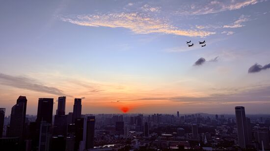 Das Spektakel mit den Düsenjets…