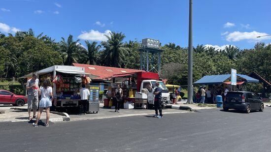 Leider haben wir noch keine Ringgit, so bleiben uns die Kalorien erspart…