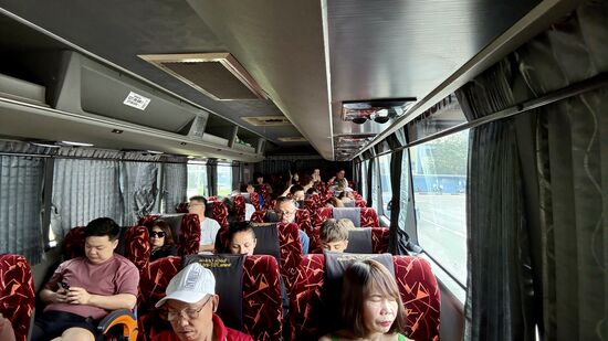 Nicht komplett ausgebucht der Bus