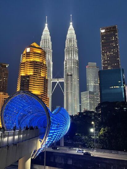 Abends geht es dann noch auf Foto-Tour zu den Petronas!