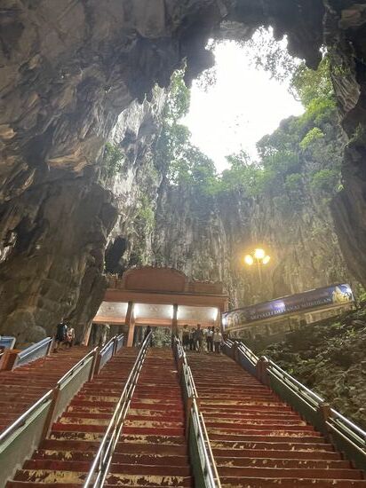 Wir erklimmen auch diese Stufen…