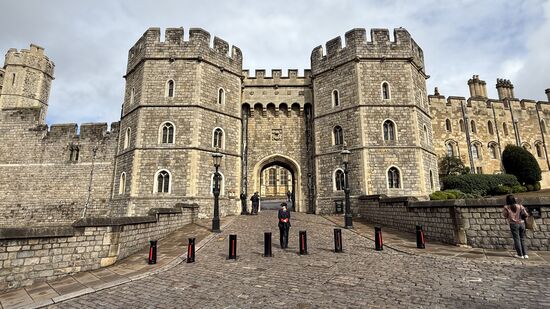 Windsor Castle ist das größte und älteste durchgängig bewohnte Schloß der Welt
