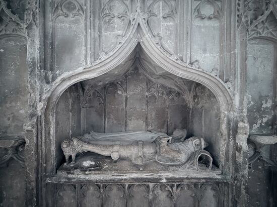 Viele bemerkenswerte Persönlichkeiten sind hier begraben