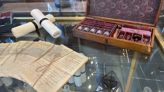 Alles erinnert an Poeten