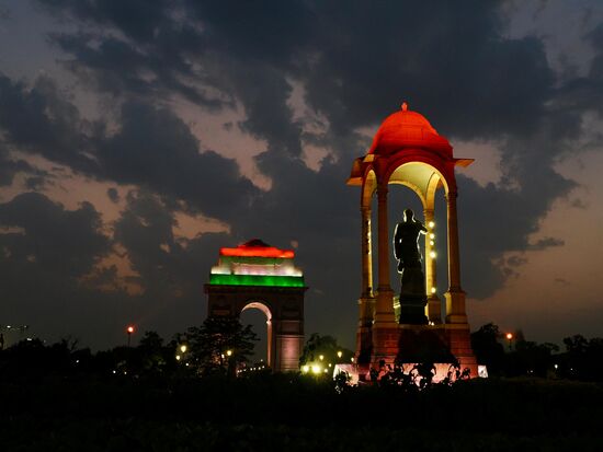 Wir fahren mit einem tuktuk zurück….