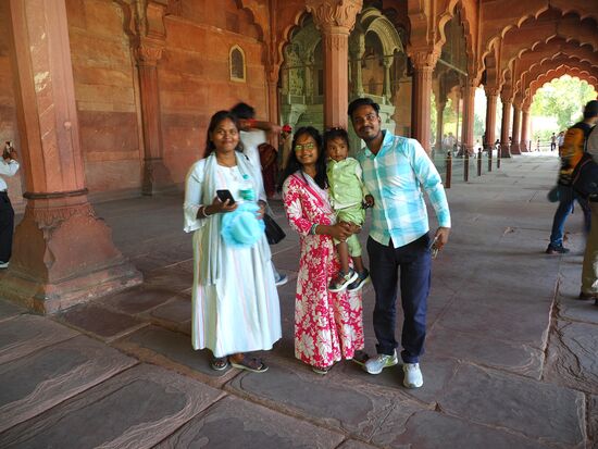 Wir werden wieder von den Indern angesprochen und um Fotos gebeten..