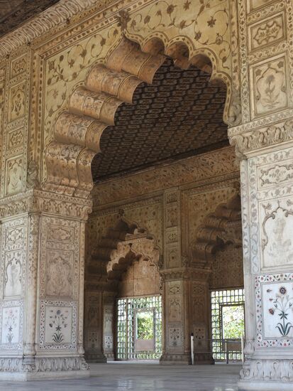 Hier befand sich der „Pfauenthron“ -der im 18.Jhd geraubt wurde