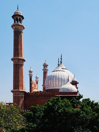 Wir haben von oben einen tollen Ausblick auf die Moschee