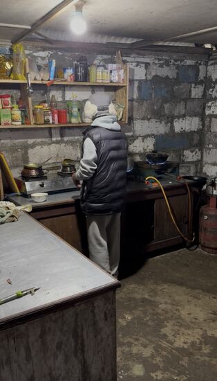 Eine typische Küche in den Bergen bzw. Teehaus - alle Gerichte, die wir über die Zeit dort probiert haben, waren deliziös.
