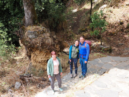 Fast geschafft! Das Wetter ist herrlich und die Wanderung hat riesigen Spaß gemacht!