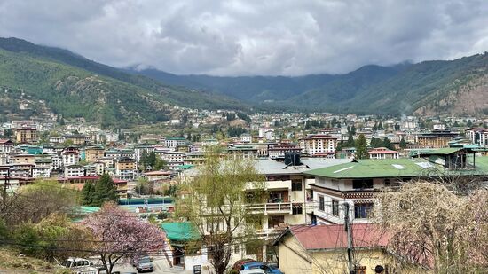 Hier noch ein Blick über die Stadt—erkennt ihr das Stadion??