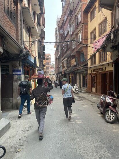 Weiter gehts durch die Gassen