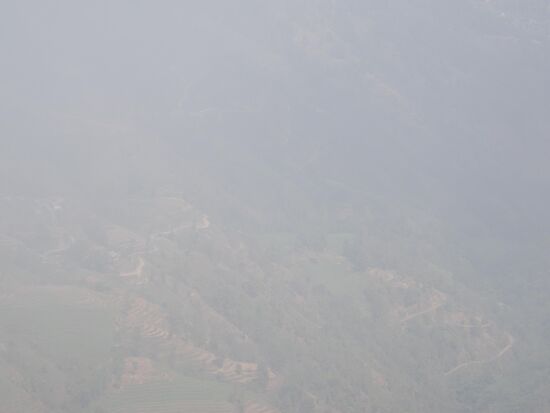 Leider liegt bei unserer Ankunft alles im dicken Nebel und wir sehen erstmal nichts 