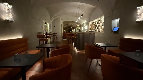 Hier gibt es geheimnisvolle Cocktails--aber von der Menge ist nicht zu befürchten , dass man sich betrinkt